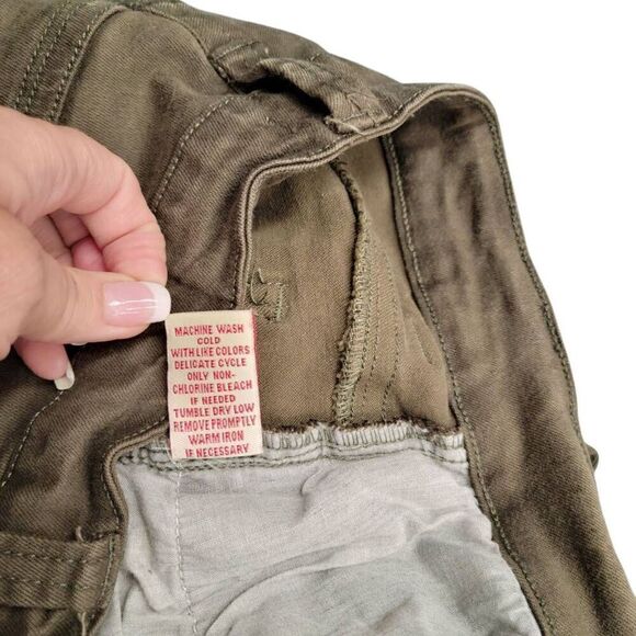 Set of Brand Name Khaki Colored Jeans and Lightweight Long Sleeve Plaid Shirt - Picture 10 of 12